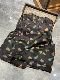 谢美丽-精选多彩葫芦印花厚款马甲