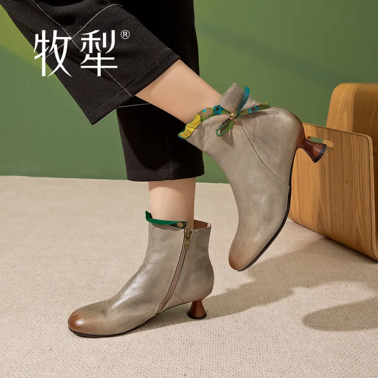牧犁秋季新款圆头复古牛皮简约民族风中式美学文艺气质舒适女短靴