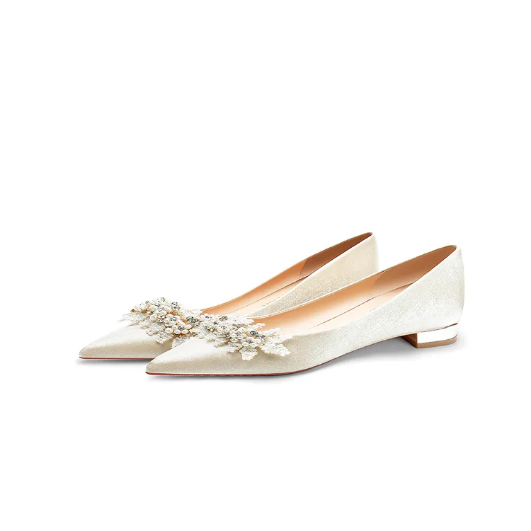 一诺平底婚鞋新娘鞋女禾秀婚纱两穿2025年新款白色低跟婚礼鞋孕妇