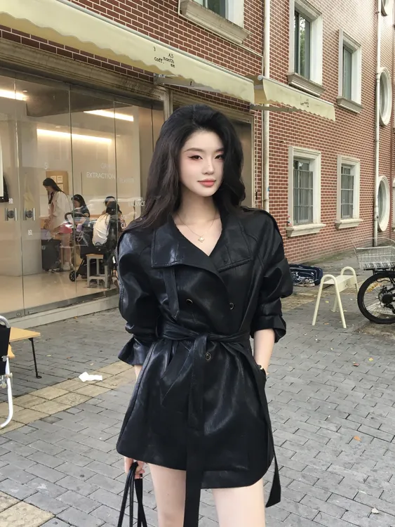 冬季新款加绒修身风衣韩版中长款蛋白软立领收腰带女款PU皮衣外套