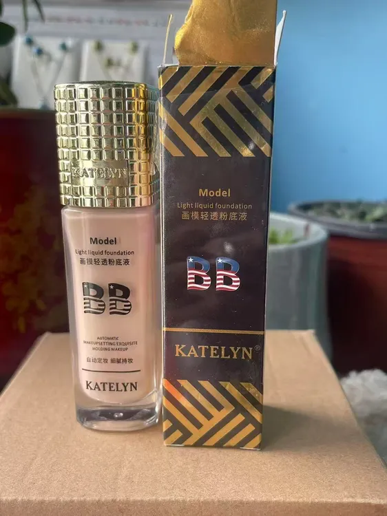 KATELYN卡特莲画模轻透粉底液