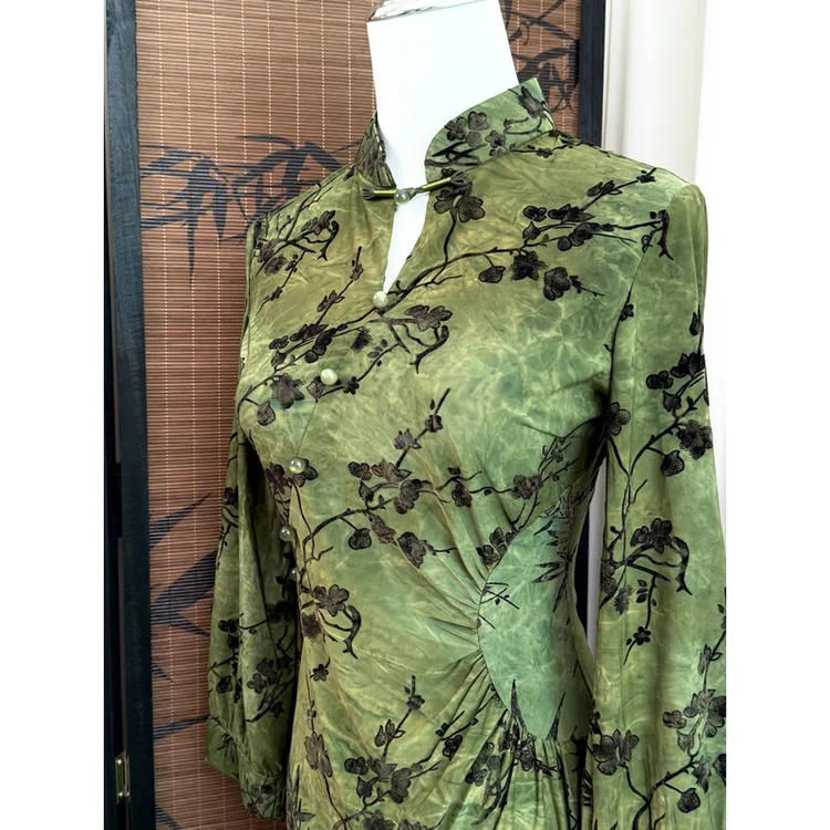 【忽晚】莹锦阁新中式复古绿色旗袍2025夏季新款气质收腰显瘦连衣裙