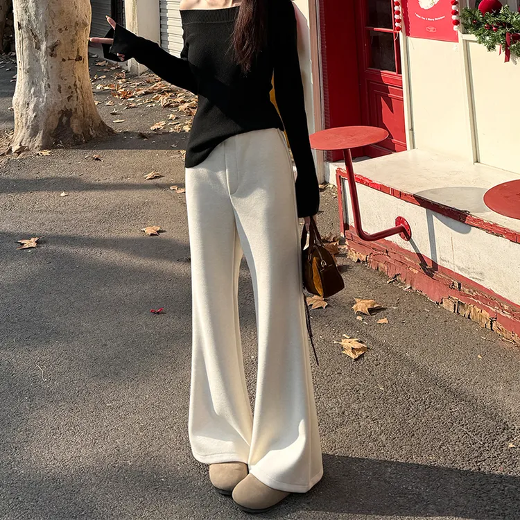 芭比480g·親肤保暖瘦腿喇叭裤型宽松醋酸白色微喇加绒裤子糯米裤