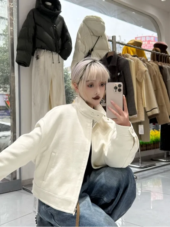 短款时尚外套白色休闲百搭加绒