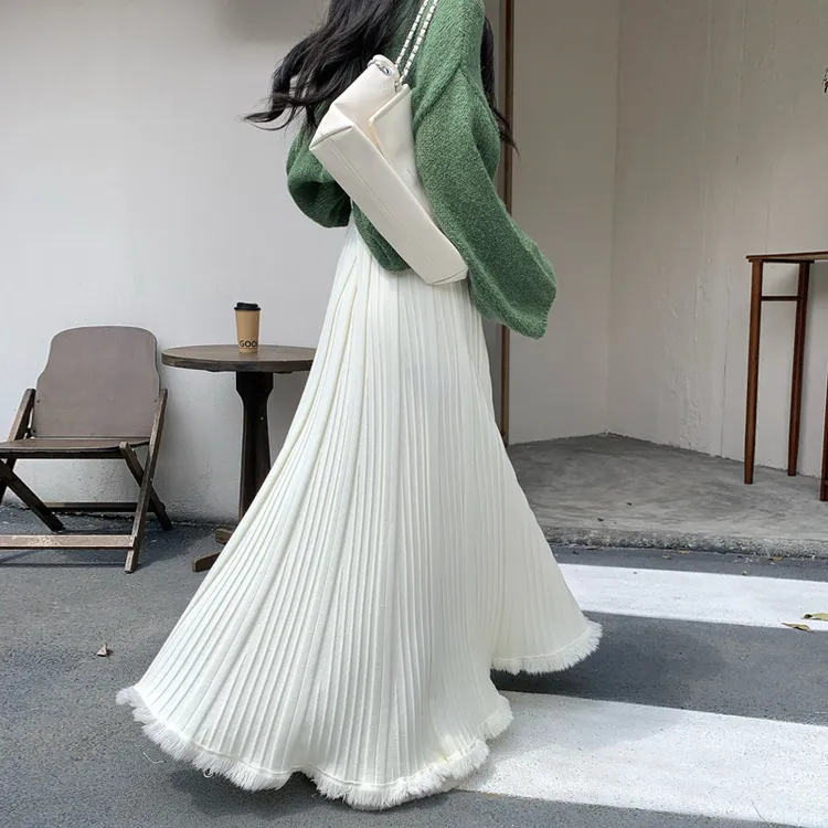 秋冬新款针织百褶半身裙女高腰遮胯显瘦大摆流苏裙a字伞裙长裙子
