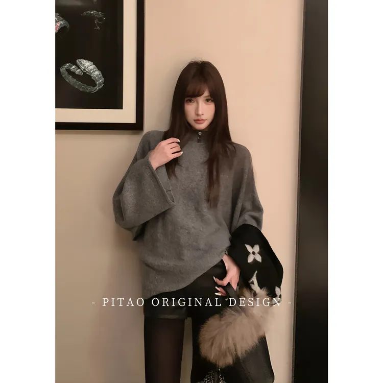 杜屁屁桃PITAO 原创【惬意生活】休闲半高领百搭气质圆领针织衫