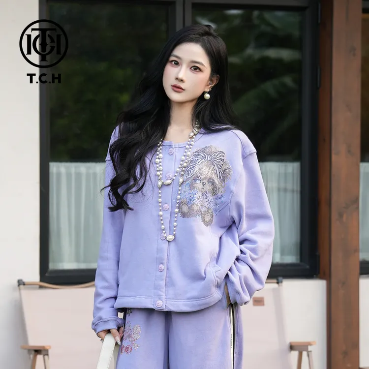 TCH私服秋冬烫钻新时尚淑女百搭新潮流卫衣女T75C11E1006轻奢tch