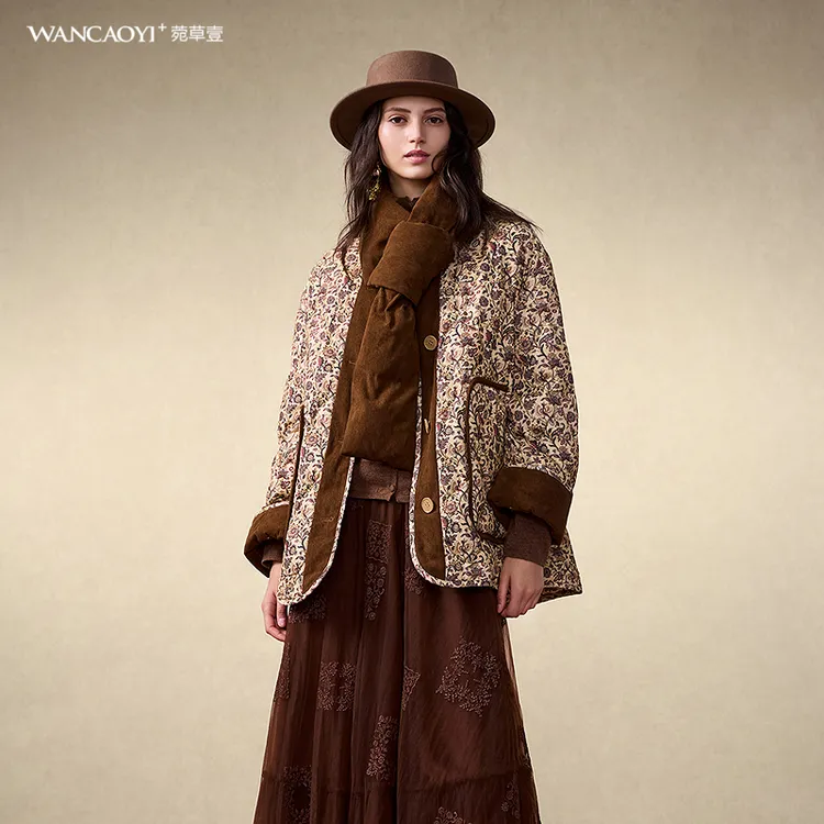 【商场同款】菀草壹2025冬季复古碎花撞色拼接女Y14930551