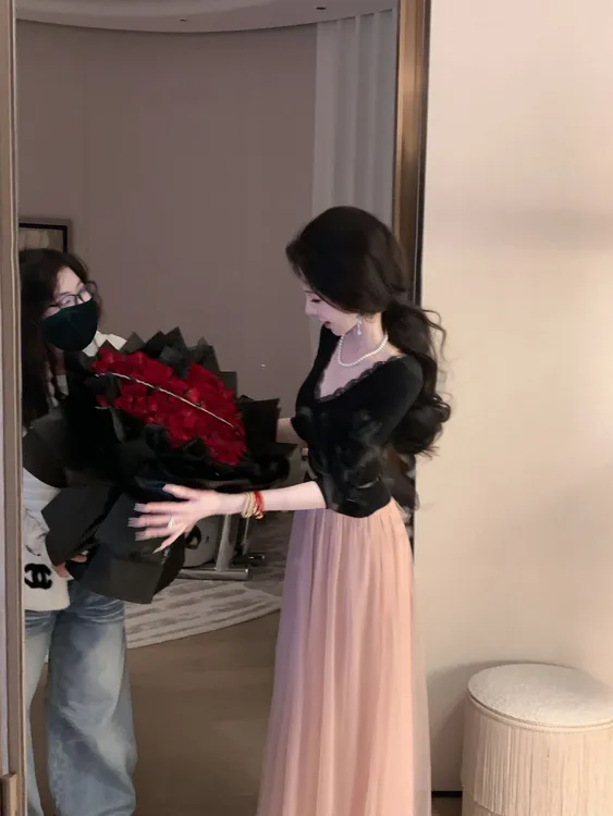 【雅乔定制】顾盼生辉 针织网纱拼接撞色长袖连衣裙DYHH-25092055