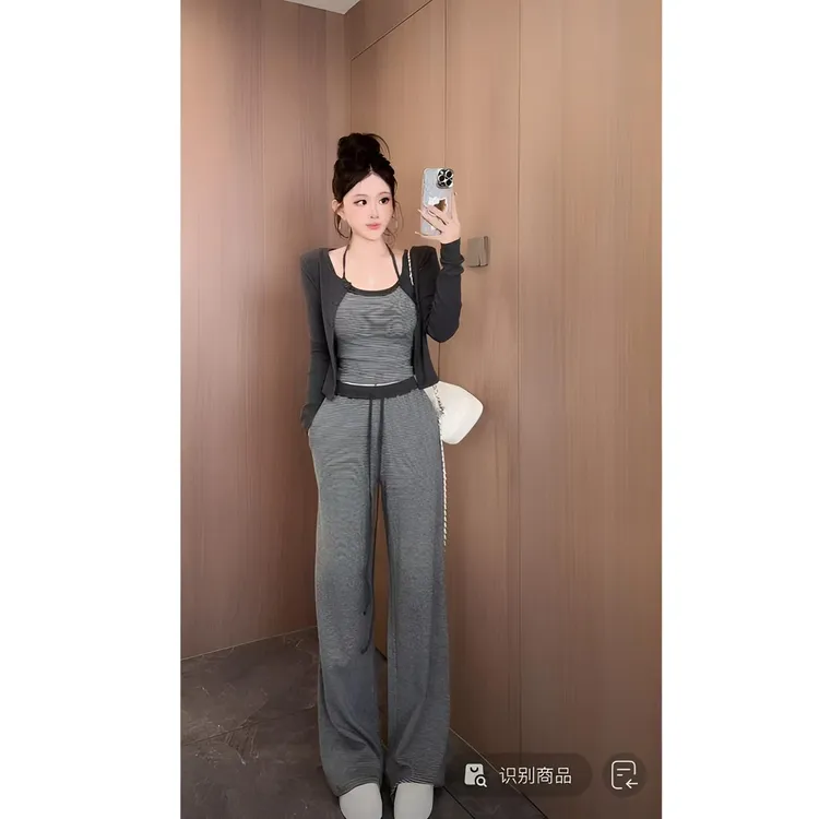 曼曼【迷失秋日】假两件条纹挂脖背心开衫抽绳休闲裤三件套装