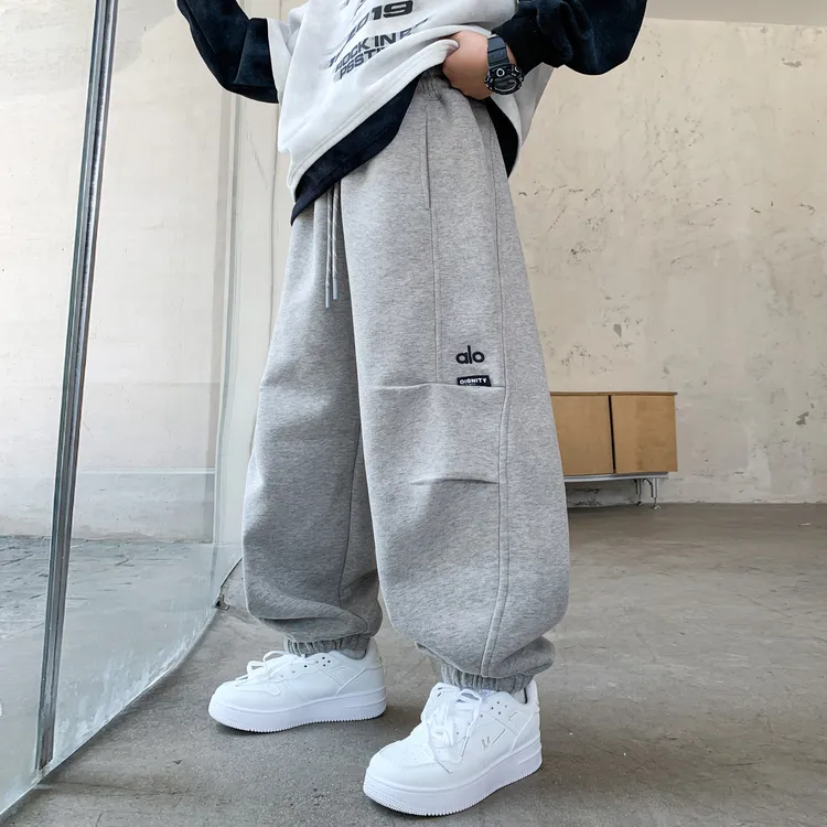 男童春秋款卫裤2025新款中大童秋装男孩秋季针织儿童束脚裤子帅气