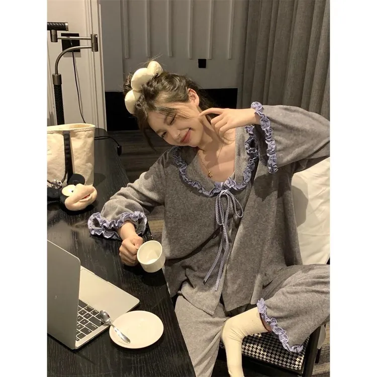 甜美娃娃领拼接花边德绒长袖睡衣女秋冬季加厚显瘦长裤家居服套装