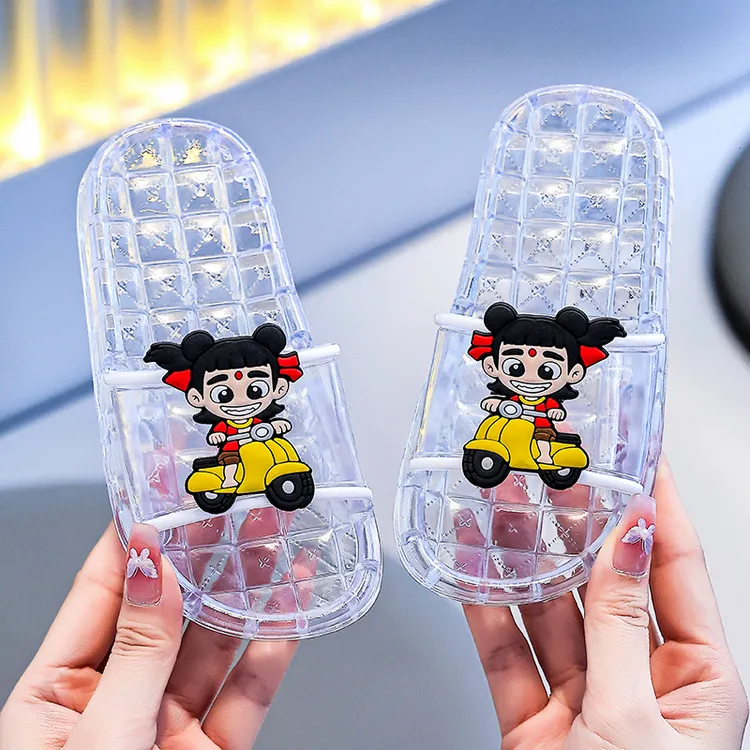 夏季爆款哪吒卡通水晶亲子凉拖室内外居家轻便时尚潮流
