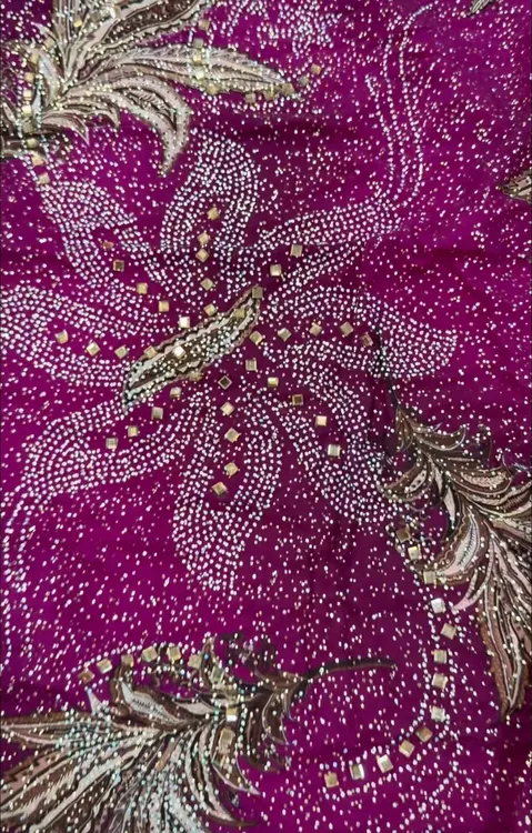 Yipak sari 玫红 莎莉 布料＋里布