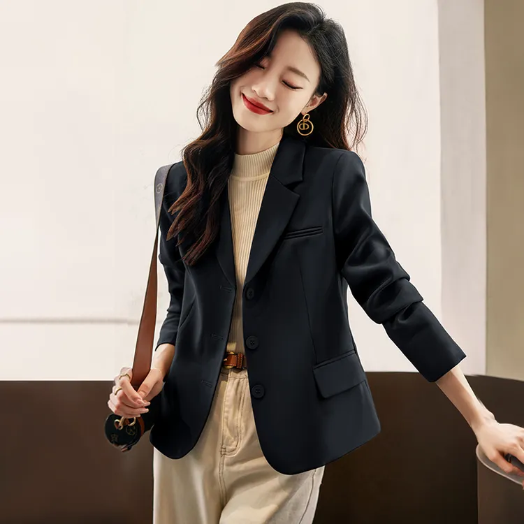 黑色西装外套女春秋小个子2025新款高级感修身短款小西服上衣秋季