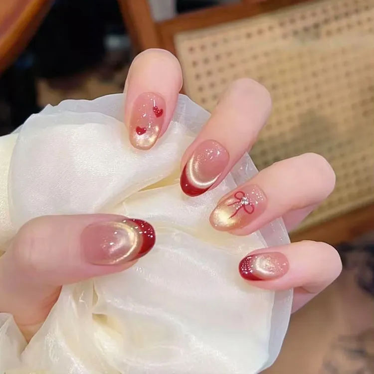 【微醺红酒】秋冬显自红色法式爆闪爱心猫眼千金风手工美甲穿戴甲
