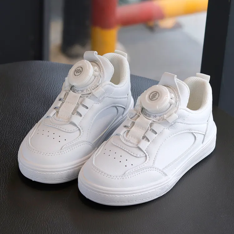 儿童运动鞋一脚蹬童鞋校园小白鞋中小童休闲鞋旋转按钮男女童鞋子