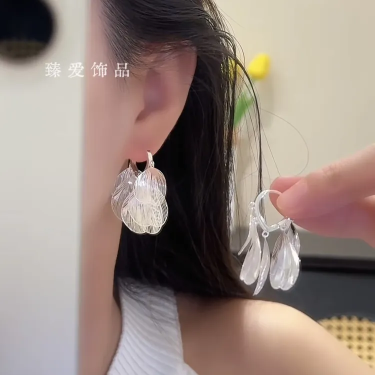 铜合金耳饰 夸张金属镂空银杏叶耳扣气质时尚设计感耳坠