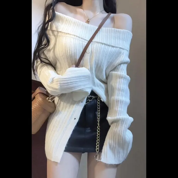 法式一字肩毛衣针织衫女秋季2025新款辣妹设计感小众修身chic上衣