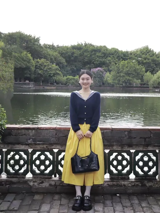 2025秋季新款韩系长袖上衣针织衫海军领气质高腰半身裙两件套装