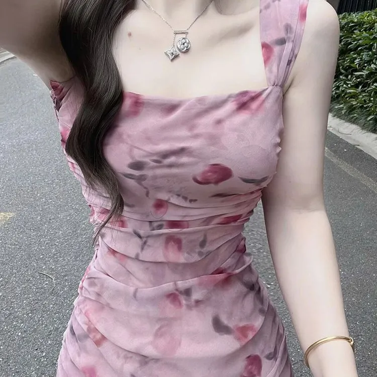 裙子茶歇法式气质粉色夏季吊带收腰子女绝美仙女裙包臀显瘦长裙