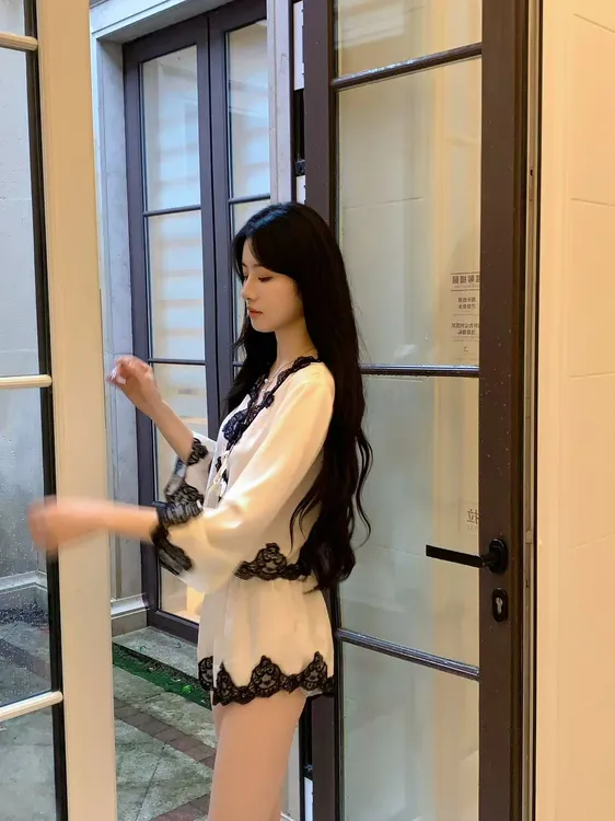 【巴塞罗那】法式性感睡衣新款家居服套装薄款小胸纯欲睡裤四件套