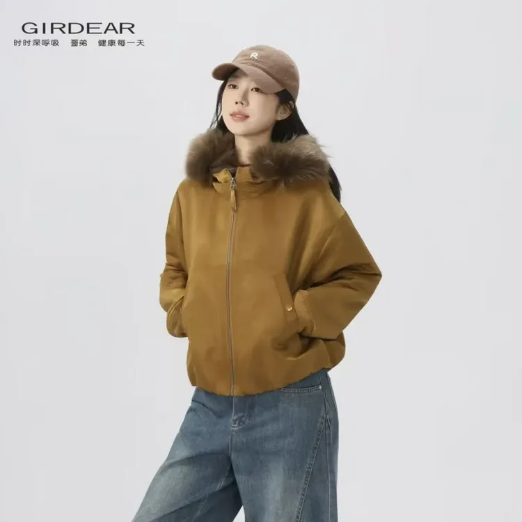 GIRDEAR/哥弟时尚百搭新雪丽可拆卸毛领厚款拉链保暖棉衣女140081
