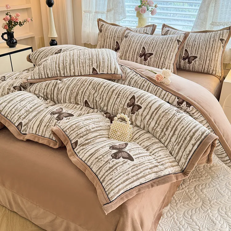 冬季雕花牛奶绒法式床单款四件套简约高克重奶绒被套被罩床上用品