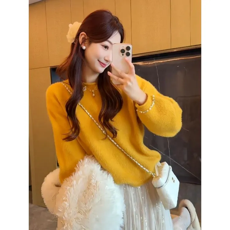 大码女装重工钉珠加厚卷边毛衣针织衫秋季胖mm宽松巨显瘦内搭上衣