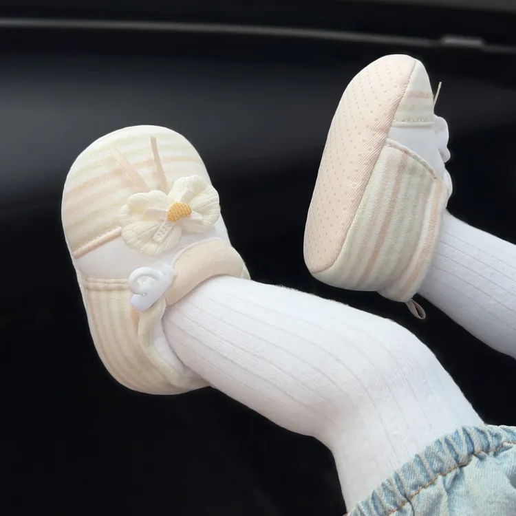 春秋季新生婴儿鞋子3-6-12个月小月龄宝宝学步鞋防掉软底布鞋防滑