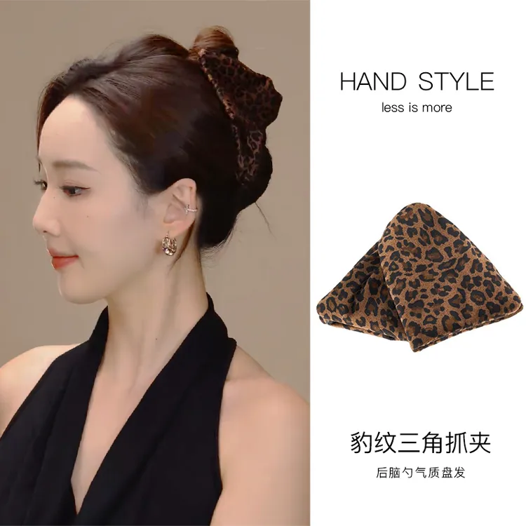 韩系豹纹三角抓夹女高级感2025新款后脑勺盘发鲨鱼夹发卡气质发饰