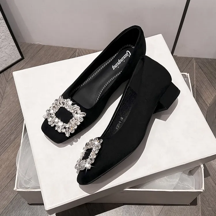 新款方头水钻工作鞋秋冬新款舒适软底轻奢女鞋气质百搭单鞋瓢鞋