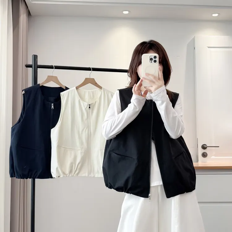 大码女装2025秋季微胖MM遮肉显瘦纯色拉链马甲女宽松百搭坎肩马夹