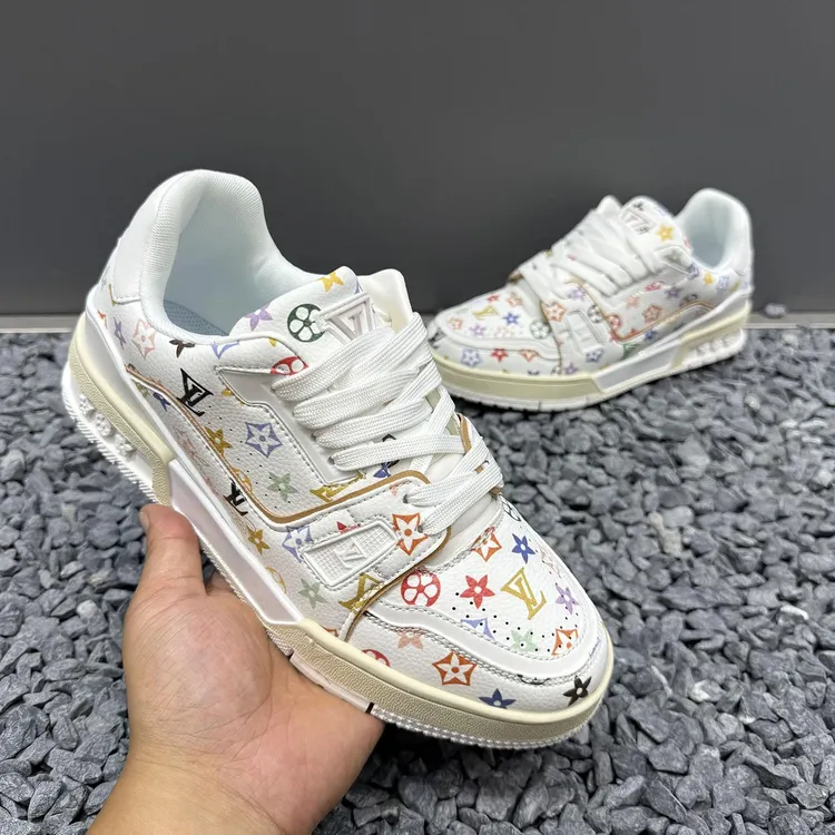 【香港DcSU&Shoes官方正品】男士新款高档轻奢运动鞋情侣防滑板鞋