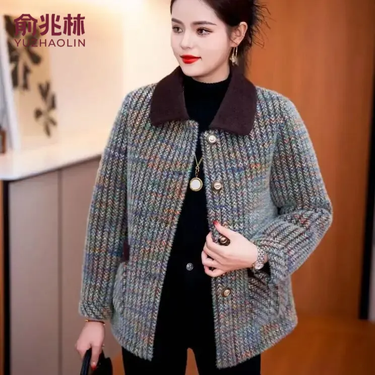 俞兆林小个子妈妈装冬格子加绒加厚休闲气质保暖时尚中老年短外套