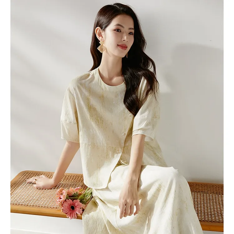 晚白【新品】2025春夏上衣衬衫女25011611