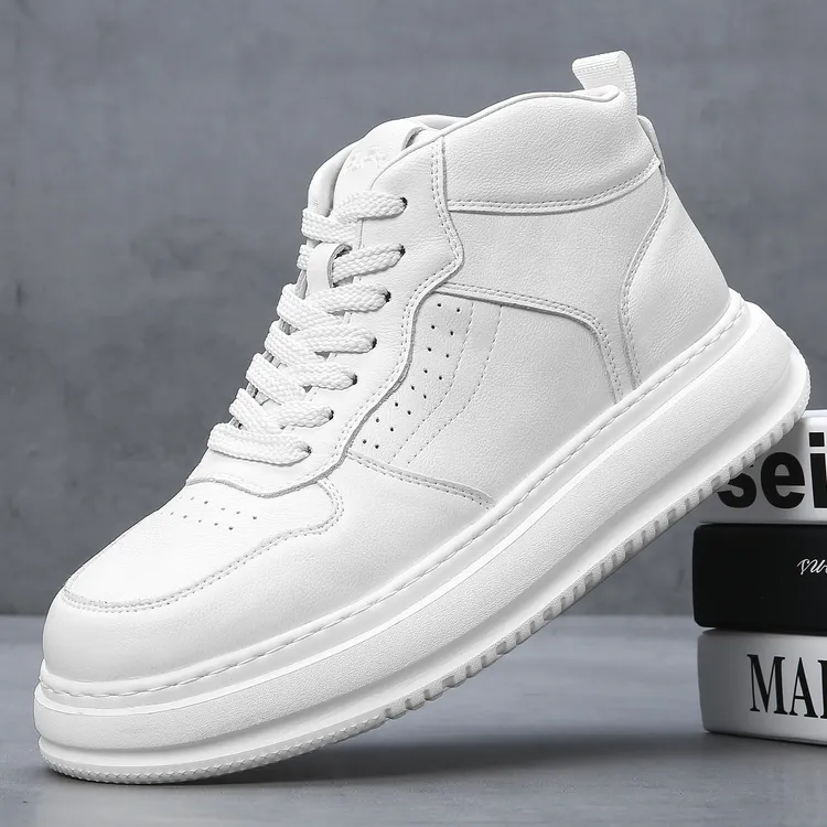 2025冬季防滑加绒保暖板鞋男士时尚百搭休闲厚底潮高帮小白鞋棉鞋