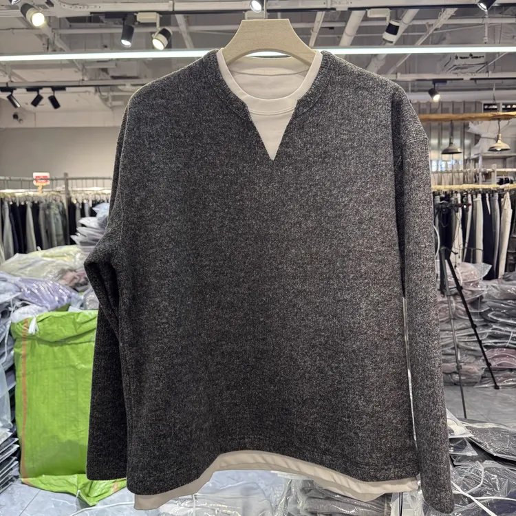 实体～牛货！定制面料小V领男士长袖时尚卫衣潮假两件