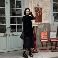焦思文 秋冬时尚宽松气质百搭丝绒拼接蕾丝连衣裙250924Y1