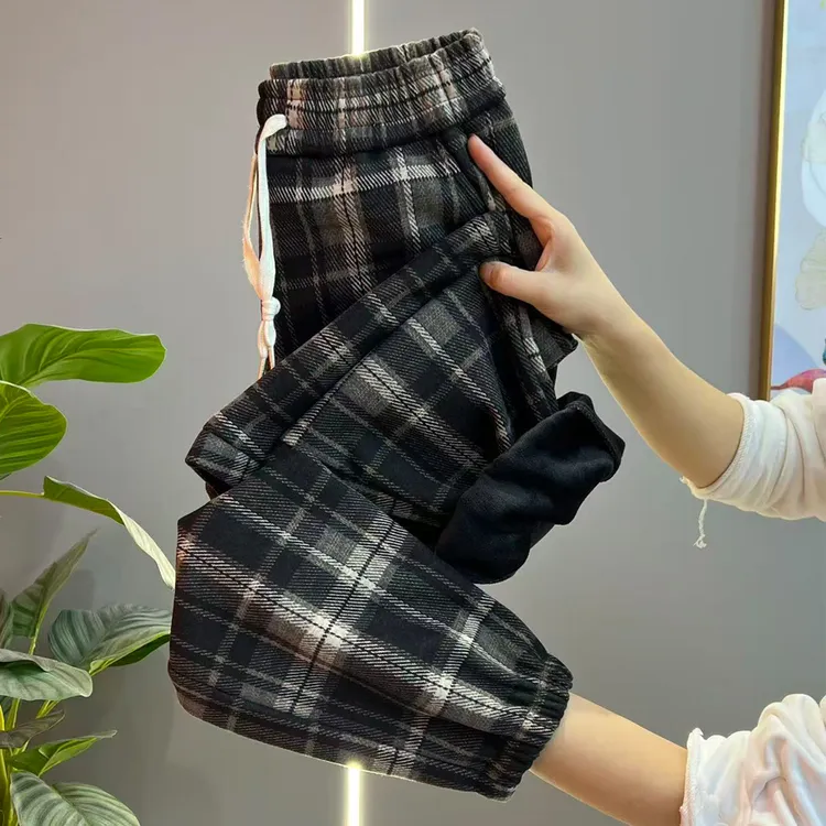 2025冬季新款女士加绒加厚格子休闲裤时髦洋气百搭显瘦高腰哈伦裤