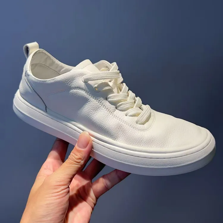 男女同款时尚休闲防滑男士休闲运动鞋低帮百搭板鞋潮鞋2817白色