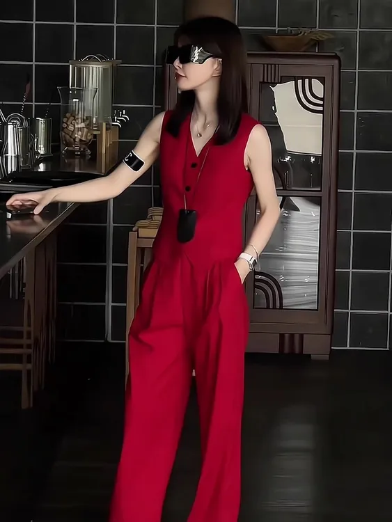 红色西装气质马甲套装女2025夏季干练通勤女神范精致坎肩休闲长裤