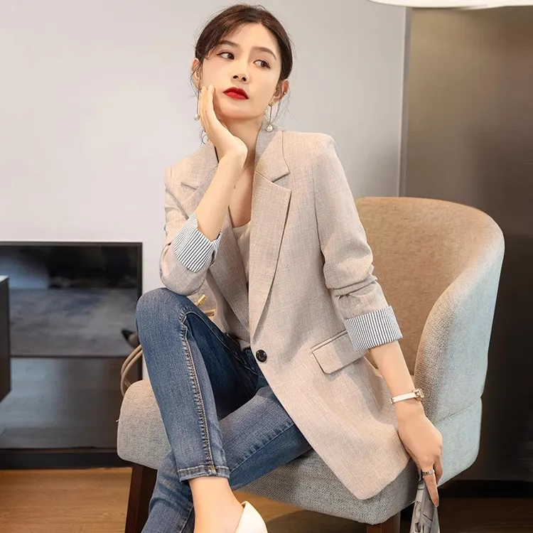 休闲西装外套女2025新款小个子上衣今年流行高级感炸街西服春秋季