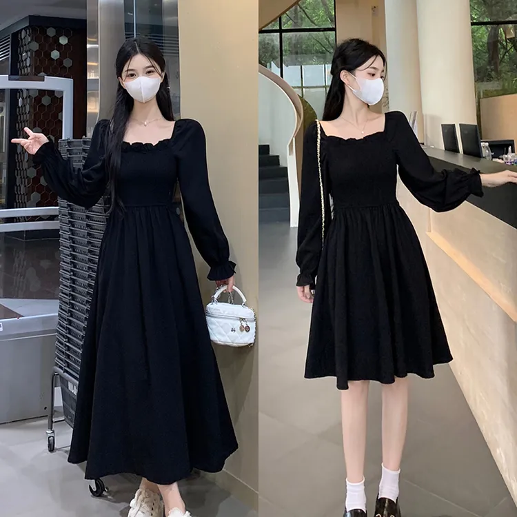 大码女装法式设计感松紧长袖连衣裙女秋冬胖妹妹遮肚显瘦方领长裙