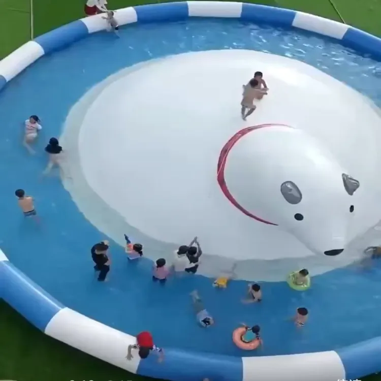 水上跳跳床蹦蹦云水滑梯水池北极熊水乐园广场农庄景区游乐设备