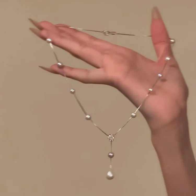 铜合金仿珍珠项链 秋冬轻奢满天星雪花珍珠流苏项链女气质毛衣链