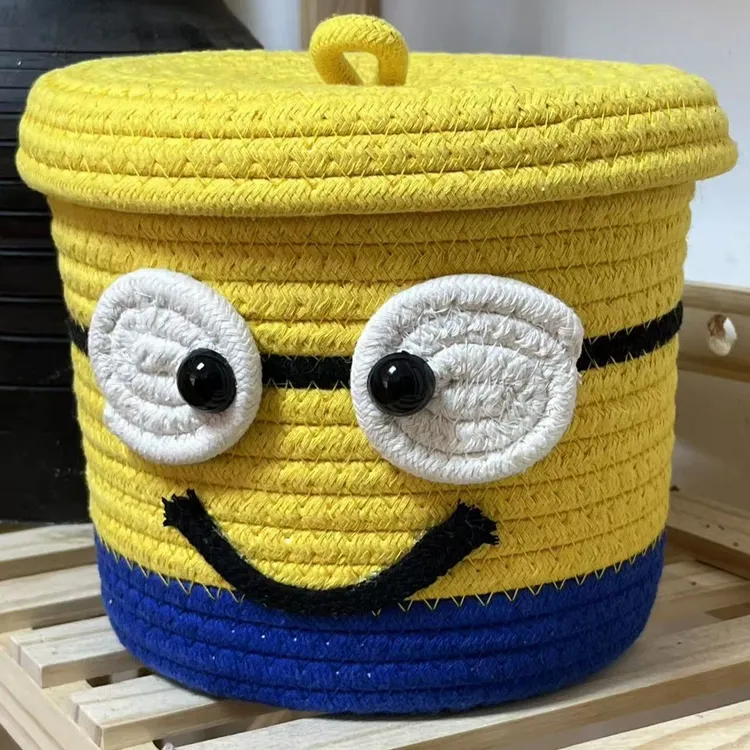 小黄人收纳篮衣服带盖收纳筐零食玩具杂物化妆品水果鸡蛋收纳桶jl