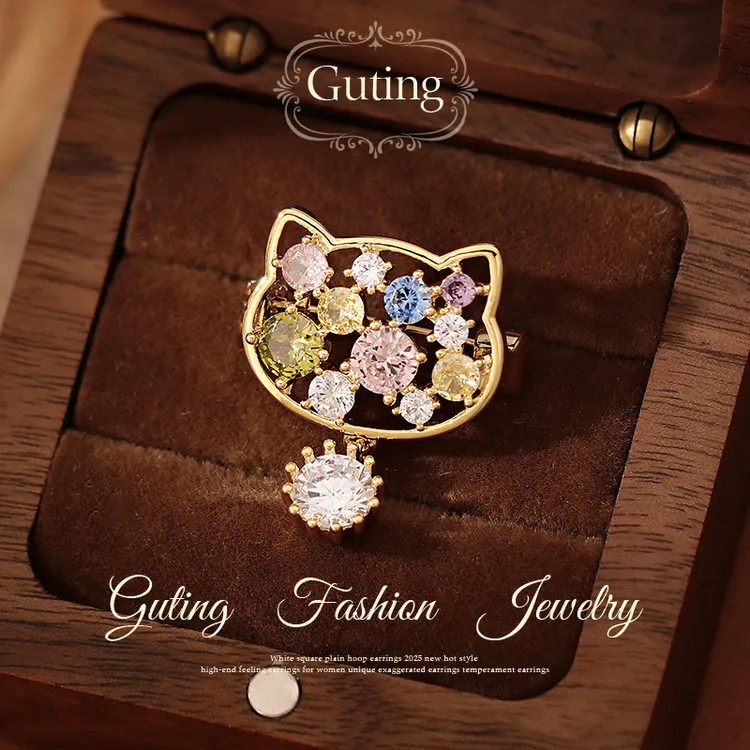 铜合金合成锆石胸针 0173彩色猫咪胸针配大衣女别针小众高端精致