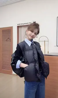 冬季高密羽绒保暖宽松圆领羽绒马甲外套女