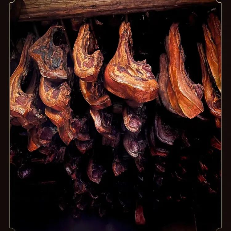 恩施腰方腊肉熏肉五花肉腊味正宗农家古法工艺熏制恩施特产美味